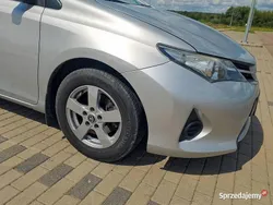 Srebrny Używany 2014 Toyota Auris Kombi | 28 000 zł (Dobra cena)
