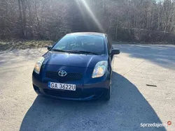 Granatowy Używany 2006 Toyota Yaris Hatchback | 9500 zł