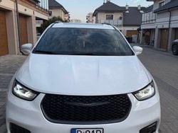 Biały Używany 2022 Chrysler Pacifica Limited SUV | 164 900 zł