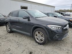 Szary Używany 2023 Mercedes GLA250 SUV | 69 630 zł