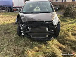 Brązowy Używany 2014 Kia Venga Hatchback | 15 900 zł