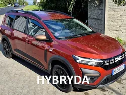 Pomarańczowy (metalik, perła) Używany 2024 Dacia Jogger SUV | 55 500 zł