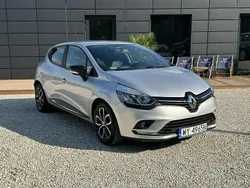 Srebrny (metalik) Używany 2020 Renault Clio V Hatchback | 39 900 zł (Drogi)