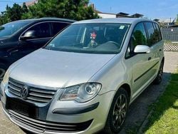 Srebrny Używany 2007 VW Touran Minivan | 12 500 zł (Dość drogi)
