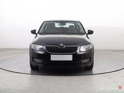 Czarny Używany 2015 Skoda Octavia Hatchback | 44 999 zł (Uczciwa cena)