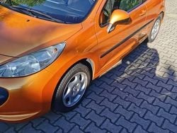 Złoty Używany 2008 Peugeot 207 Hatchback | 5750 zł