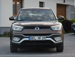 Brązowy Używany 2018 Ssangyong XLV SUV | 39 900 zł