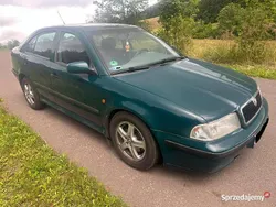 Zielony Używany 1998 Skoda Octavia Sedan/Limuzyna | 3600 zł (Dość drogi)