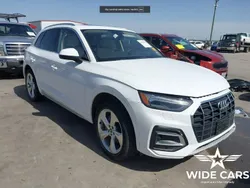 Biały (metalik) Używany 2021 Audi Q5 S-Line SUV | 89 300 zł