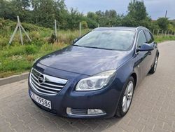Szary (metalik) Używany 2010 Opel Insignia Kombi | 18 800 zł (Uczciwa cena)