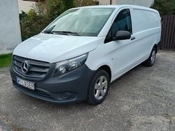 Biały Używany 2017 Mercedes Vito Minivan | 59 900 zł (Dobra cena)