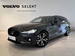 Szary Używany 2024 Volvo V60 Kombi | 179 900 zł (Dość drogi)