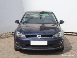 Niebieski Używany 2013 VW Golf VII Hatchback | 46 499 zł (Uczciwa cena)