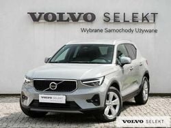Szary Używany 2024 Volvo XC40 SUV | 149 900 zł (Dobra cena)