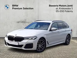 Biel alpejska Używany 2020 BMW 530e Shadowline Kombi | 174 900 zł (Dość drogi)