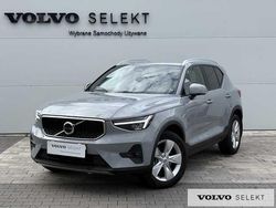 Szary Używany 2024 Volvo XC40 SUV | 144 900 zł (Dobra cena)