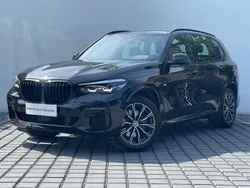 Czarny szafir metalizowany Używany 2023 BMW X5 Comfort Edition SUV | 269 900 zł (Super Cena)