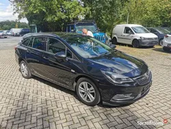 Czarny Używany 2018 Opel Astra Kombi | 39 999 zł (Uczciwa cena)