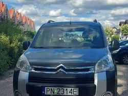 Niebieski Używany 2011 Citroën Berlingo Minivan | 25 900 zł (Dość drogi)