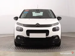 Biały Używany 2020 Citroën C3 PureTech Hatchback | 34 999 zł (Dobra cena)