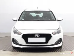 Biały Używany 2018 Hyundai i30 Kombi | 32 999 zł (Uczciwa cena)