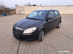 Czarny Używany 2011 Skoda Fabia Sedan/Limuzyna | 13 900 zł (Uczciwa cena)