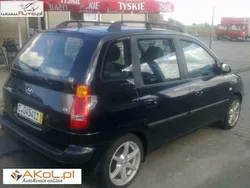 Czarny Używany 2005 Hyundai Matrix Minivan | 10 000 zł