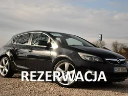 Czarny (metalik, perła) Używany 2010 Opel Astra Hatchback | 23 999 zł (Dość drogi)