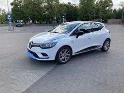Biały Używany 2019 Renault Clio IV Hatchback | 31 500 zł (Dobra cena)