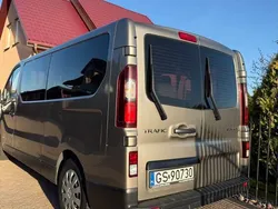 Brązowy Używany 2017 Renault Trafic Van | 52 500 zł (Dobra cena)