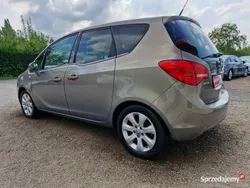 Beżowy Używany 2014 Opel Meriva Cosmo Minivan | 35 900 zł (Dość drogi)