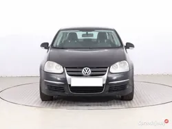 Czarny Używany 2007 VW Jetta Sedan/Limuzyna | 6799 zł (Uczciwa cena)