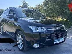 Inny kolor Używany 2014 Mitsubishi Outlander SUV | 54 999 zł