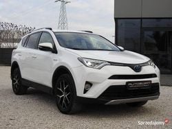 Biały Używany 2017 Toyota RAV4 Hybrid SUV | 69 900 zł (Super Cena)