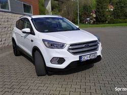 Biały Używany 2018 Ford Kuga SUV | 74 000 zł (Dość drogi)