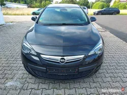 Czarny Używany 2012 Opel Astra GTC Hatchback | 26 500 zł (Uczciwa cena)