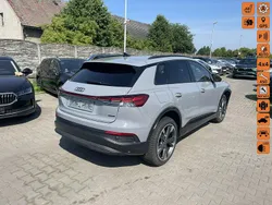 Szary (metalik, perła) Używany 2025 Audi Q4 e-tron SUV | 74 900 zł