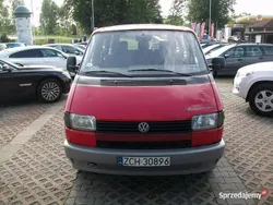 Czerwony Używany 1992 VW Multivan Minivan | 7000 zł