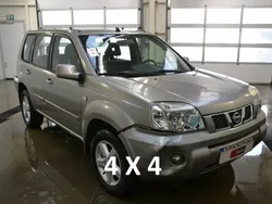 Srebrny Używany 2005 Nissan X-Trail SUV | 9500 zł