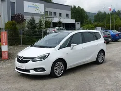Biały Używany 2016 Opel Zafira Minivan | 38 800 zł (Uczciwa cena)