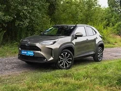 Brązowy Używany 2023 Toyota Yaris Cross SUV | 104 999 zł (Uczciwa cena)