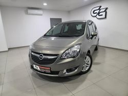 Brązowy Używany 2015 Opel Meriva Minivan | 36 900 zł (Dość drogi)