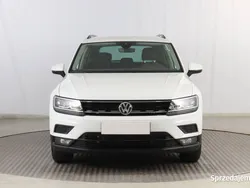 Biały Używany 2020 VW Tiguan SUV | 101 499 zł (Uczciwa cena)
