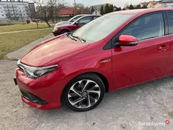 Używany 2016 Toyota Auris Hybrid | 59 900 zł (Dość drogi)