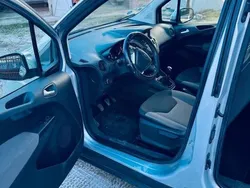 Używany 2019 Ford Courier Minivan | 37 500 zł