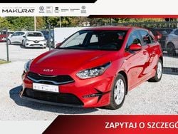 Czerwony (metalik) Używany 2023 Kia Ceed 2 Hatchback | 79 820 zł (Uczciwa cena)