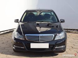 Czarny Używany 2012 Mercedes C200 Sedan/Limuzyna | 48 999 zł