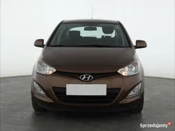 Brązowy Używany 2015 Hyundai i20 Hatchback | 23 499 zł (Dobra cena)