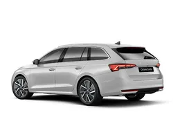 Biel moon metalizowany Nowe 2025 Skoda Octavia Selection Kombi | 174 350 zł (Uczciwa cena)
