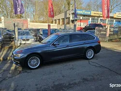 Szary Używany 2013 BMW 320 Luxury Line Kombi | 35 900 zł (Dobra cena)
